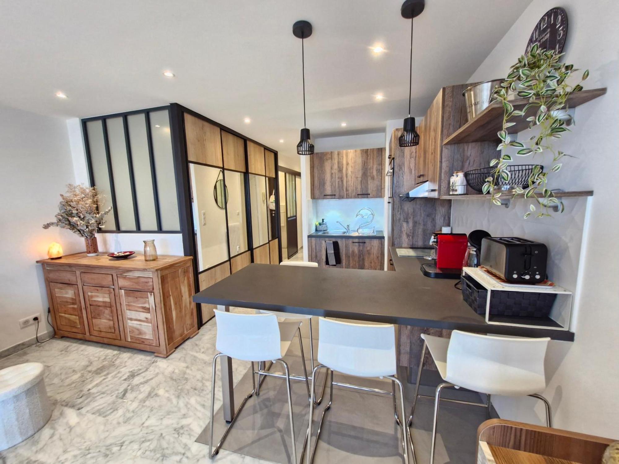 Sunny And Cosy Sea View Studio 昂蒂布 外观 照片